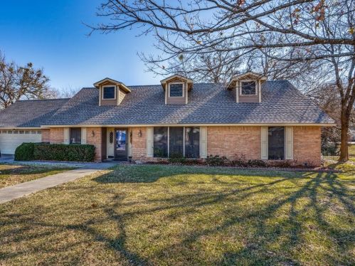 613 Turtle Creek Dr, Greenville, TX 75402-4332