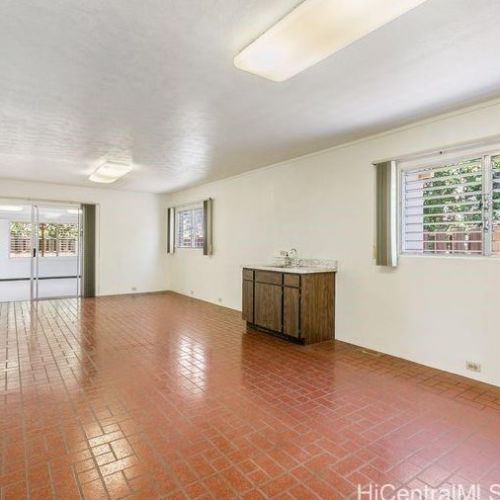 3422 George St, Honolulu HI  96815-4321 exterior