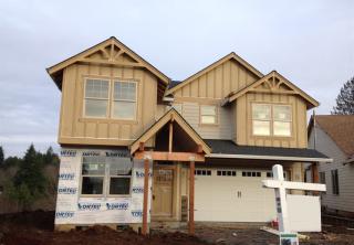 136 Megan Dr, Estacada, OR 97023-9356