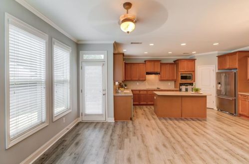 2224 Cotton Gin Row, Jefferson GA  30549-8819 exterior