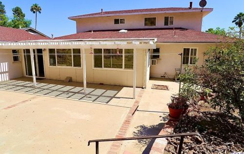 257 Cumberland Rd, Glendale CA  91202-1342 exterior