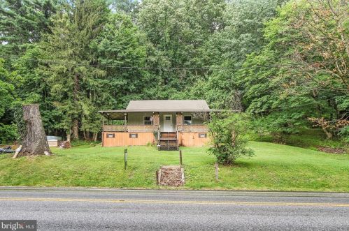 1331 Haines Rd, York, PA 17402-9582