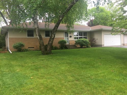 3149 Edgewood Ave, Minneapolis, MN 55426-3422