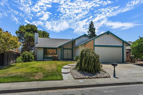 2143 Goldenhill Way, Benicia, CA 94510-2115