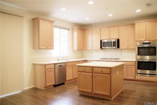 141 Fieldwood, Irvine CA  92618-1156 exterior