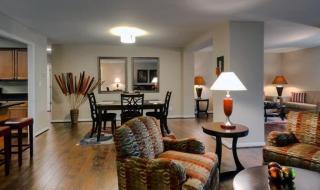 1 Pomona, Baltimore MD  21208-6505 exterior