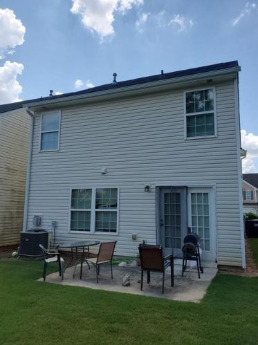 225 Crestfield Cir, Porterdale, GA 30016-0947