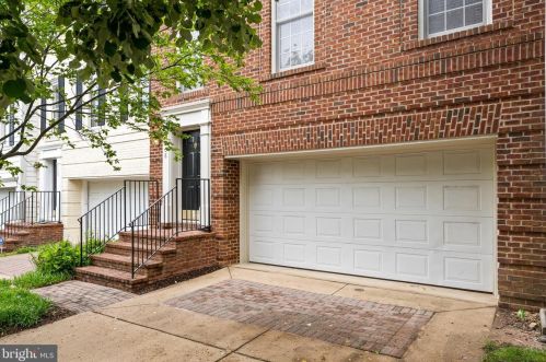 108 Rolling Trce, Falls Church, VA 22046-3554