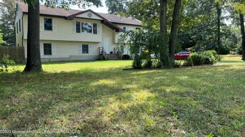 351 Madison Ave, Berkeley Township, NJ 08721-2949