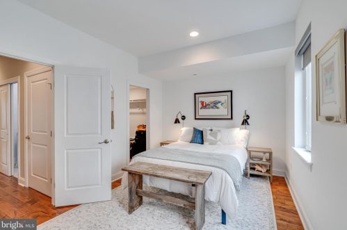 1421 Howard St, Philadelphia PA  19122-3905 exterior