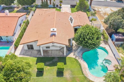51425 Calle Paloma, La Quinta, CA 92253-5805