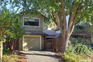 2009 Humboldt Ave, Davis, CA 95616-3067