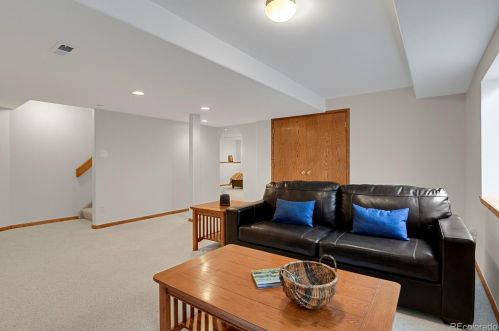 374 Wheat Berry Dr, Erie CO  80516-6824 exterior