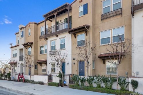 1015 Citrus Ave, Covina, CA 91722-2739