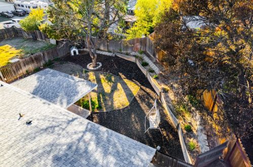 7087 Canevalley Cir, Citrus Heights CA  95621-0252 exterior