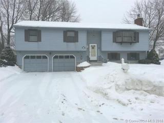 240 Haddad Rd, Waterbury, CT 06708-1821
