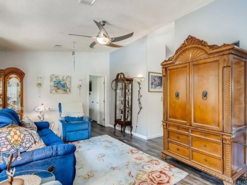131 Harbison Canyon Rd, El Cajon, CA 92019-1520