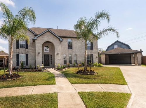 11103 Dawson Rd, Pearland, TX 77584-7245