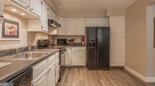 134 Dogwood Dr, Harrison Township, NJ 08062-1909