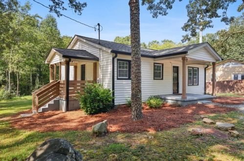 147 Old Vandiver Dr, Holly Springs, GA 30114-0074
