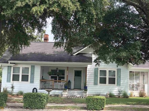 226 Main St, Hiltonia, GA 30467-1831