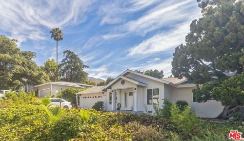 4704 Briggs Ave, Glendale, CA 91214-3109