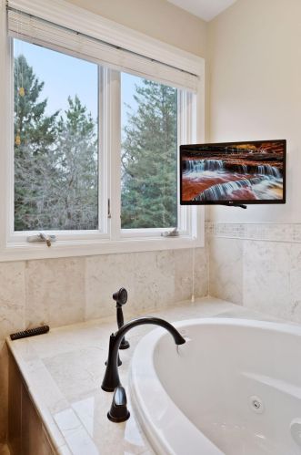 8743 Highwood Way, Saint Paul MN  55124-9456 exterior