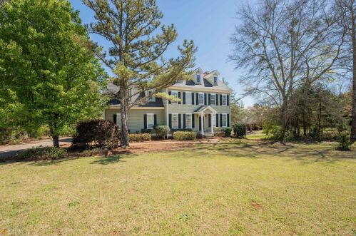 1219 Four Lakes Dr, Madison, GA 30650-4267