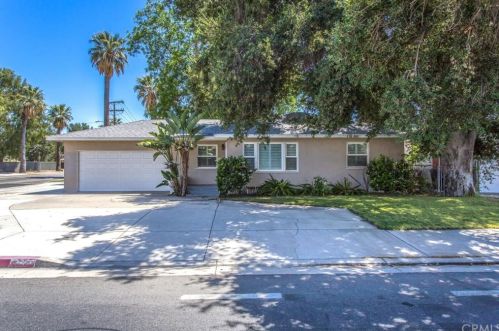 4512 Jurupa Ave, Riverside CA  92506-1969 exterior