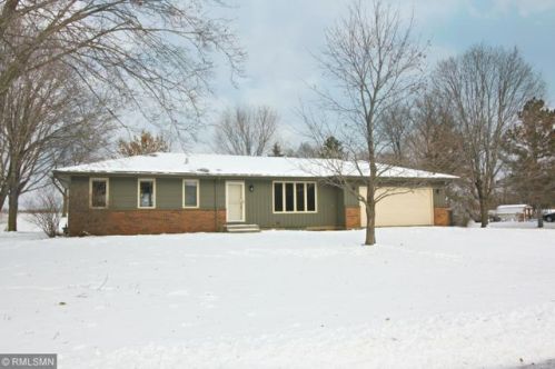 11616 Riverview Rd, Hanover, MN 55341-4013