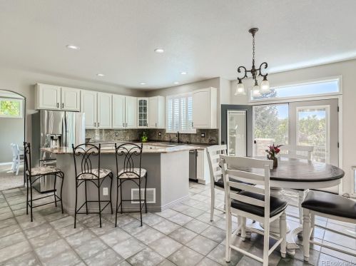 7693 Duquesne Way, Aurora CO 80016-1317 exterior