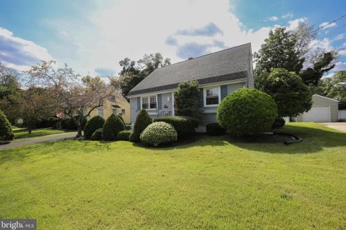 10 Dallas Ave, Haddon Heights, NJ 08035-1209