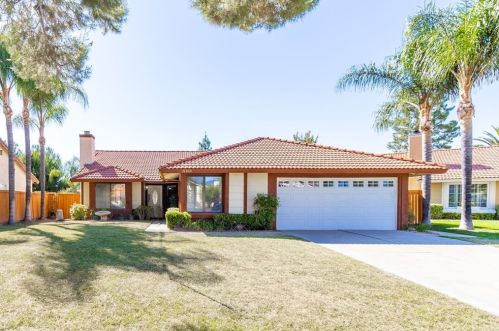 31260 Hiawatha Ct, Temecula, CA 92592-5702