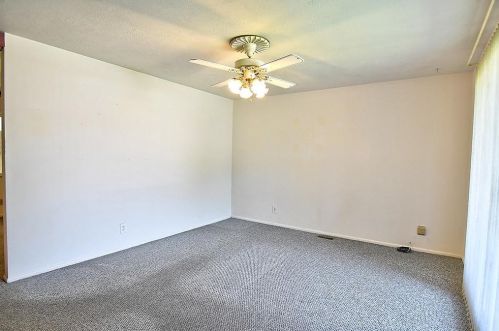 55 Walnut Pl, Springboro, OH 45066-1222