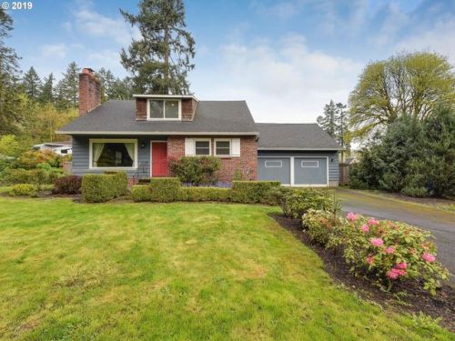 1435 Burns St, West Linn, OR 97068-3229