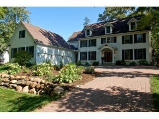 6065 Galpin Lake Rd, Orono, MN 55331-3150