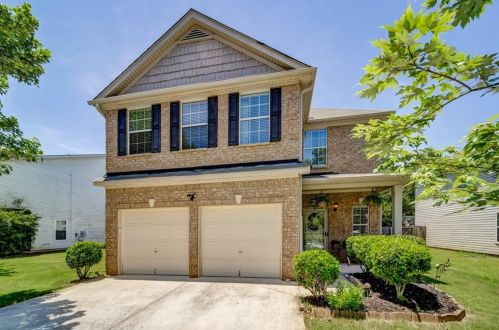 76 Birch St, Hiram, GA 30141-4127