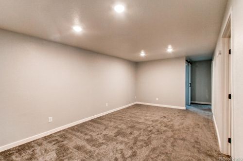5534 Sable St, Denver CO  80239-3858 exterior
