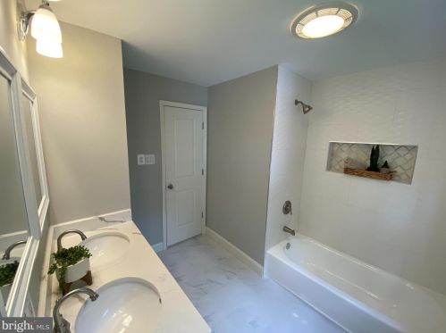 1604 Imperial Dr, Silver Spring MD 20902-3952 exterior