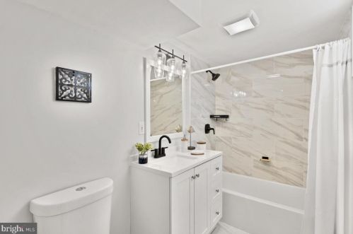 2424 Homestead Dr, Silver Spring MD  20902-4950 exterior