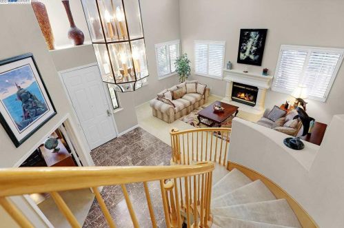 1746 Embassy Cir, Livermore, CA 94550-0834