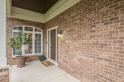 26407 Red Apple Rd, Plainfield, IL 60585-2351