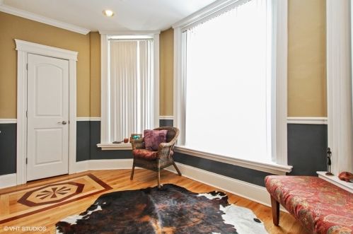 839 Drexel Sq, Chicago, IL 60615-3705