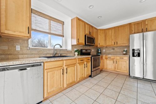 16196 99th Pl, Denver CO  80022-7108 exterior