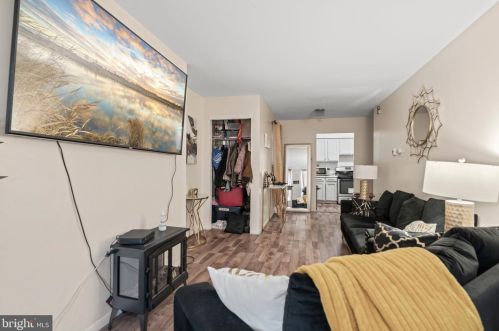 4815 Fairmount Ave, Philadelphia, PA 19139-2137