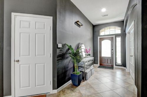 2307 Seabreeze Ln, Pearland, TX 77584-1775