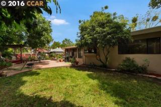 3255 Baker Dr, Concord CA  94519-2113 exterior