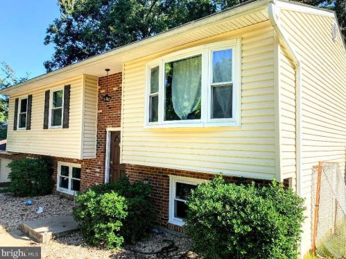 36 Hickory Ridge Dr, Fredericksburg, VA 22405-1440