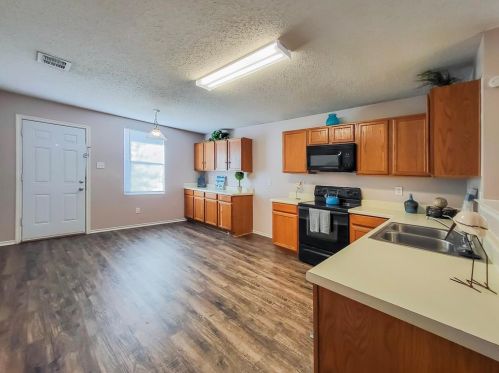 709 Granite Ridge Dr, Fort Worth TX  76179-7333 exterior