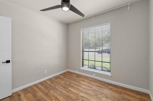 5407 Claymoor Dr, Austin TX  78723-4808 exterior